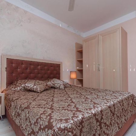 Aparthotel Monte Carlo Sluneční pobřeží Exteriér fotografie