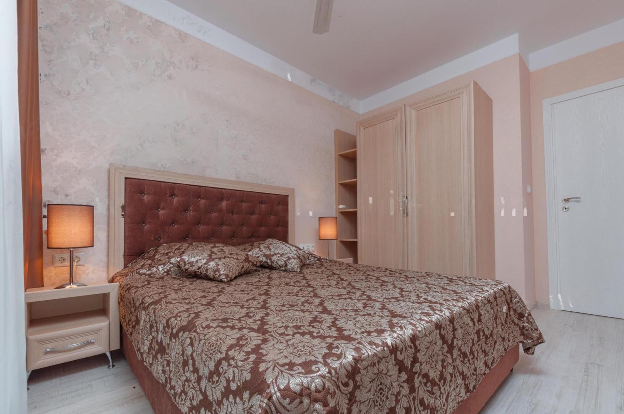 Aparthotel Monte Carlo Sluneční pobřeží Exteriér fotografie